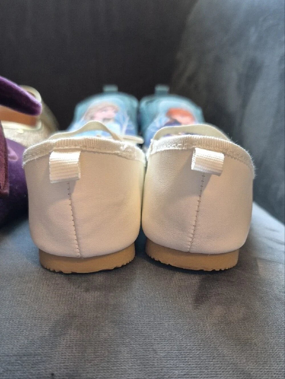 Bundle of Size 8 toddler girls -- SIX (6) pairs of shoes - CROCS, MARY JANES